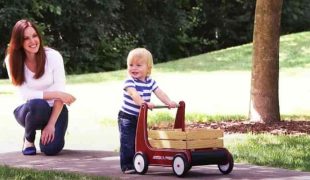 wooden Baby Use Walker